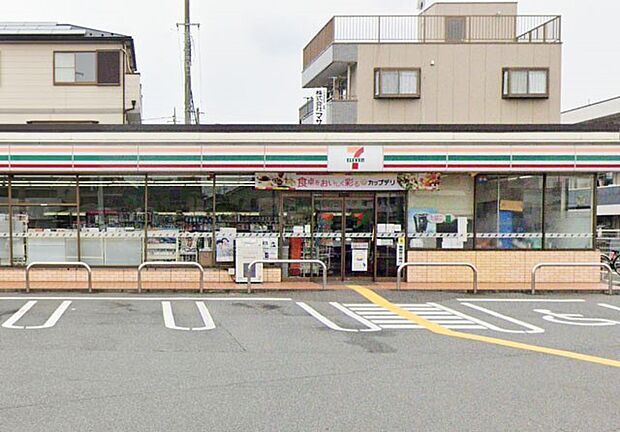 セブン-イレブン 志木中宗岡店(約400m)