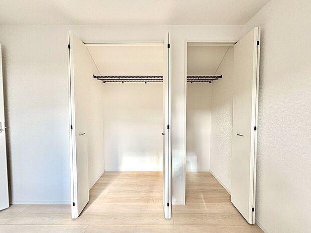 【収納】たっぷりの収納スペースで快適に暮らせそう 