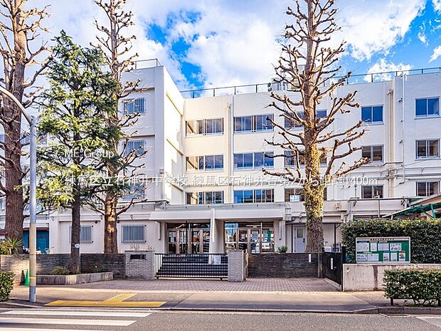 練馬区立石神井中学校（約1,400m）