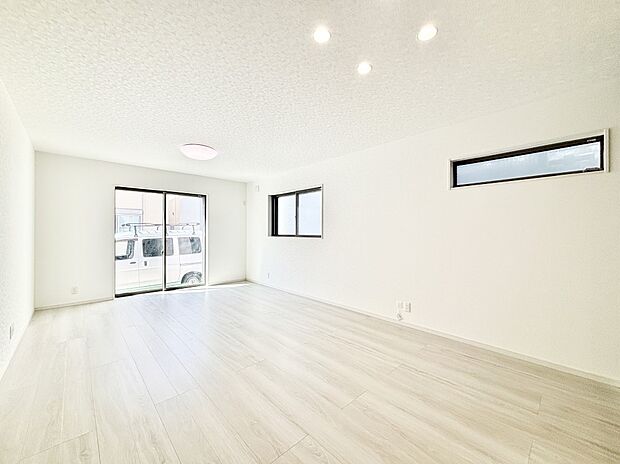 【ダイニング】家族が自然と集まる憩いのスペースになりそう