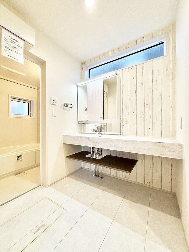 【洗面台・洗面所】機能性に優れた洗面化粧台