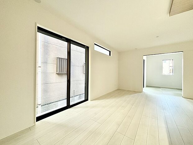 【ダイニング】家族が自然と集まる憩いのスペースになりそう