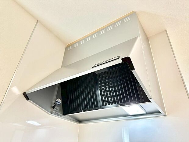 【レンジフード】基本的なお手入れはフィルターのみ！お手入れのしやすさも魅力です。