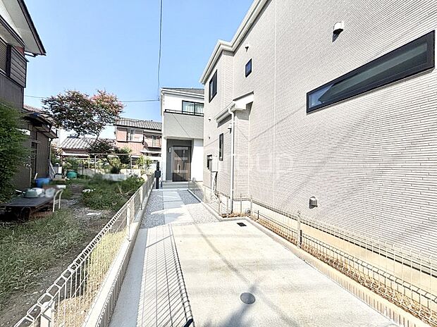 【現地外観写真】溢れる陽光でご家族の笑顔も輝く  