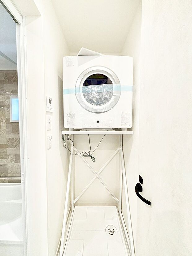 【乾燥機】あると嬉しい衣類乾燥機!天候を気にせずお洗濯できますね