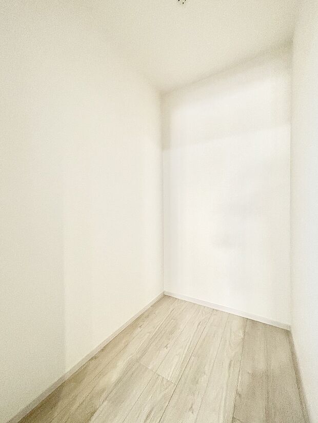 【収納】キッチンにはパントリー!食材のストックはもちろん、日用品の収納など使い方はいろいろ!