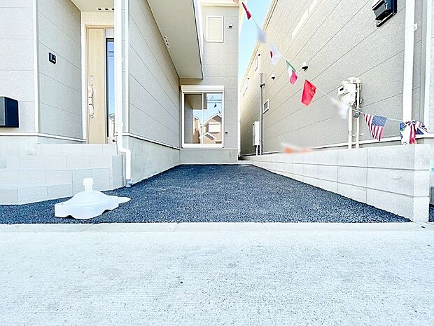 【駐車場】生活に欠かせない駐車スペース。