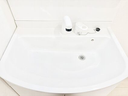 シャワー水栓洗面化粧台