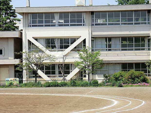 清瀬市立清瀬第六小学校(約1,300m・徒歩17分)