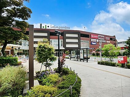 ララガーデン川口 2700m(34分)