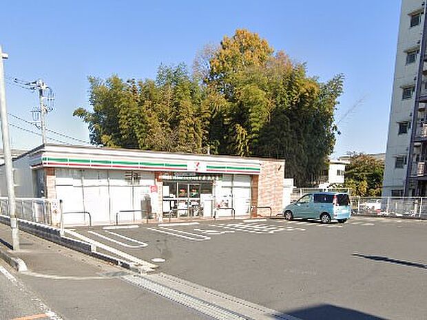 セブン-イレブン 新座道場1丁目店(約500m)