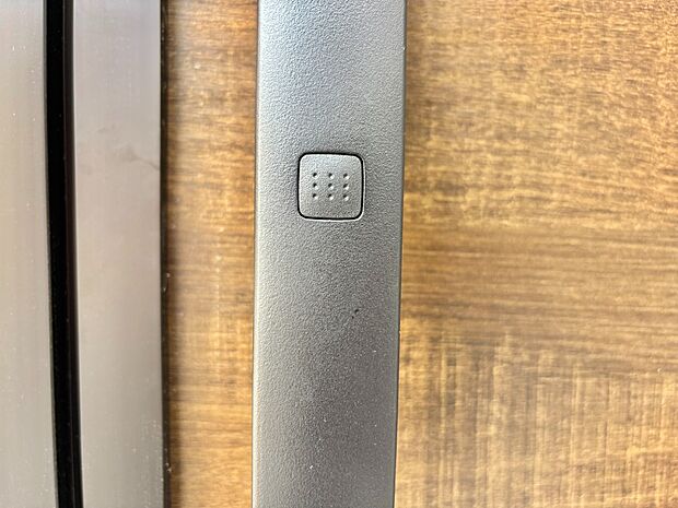 【玄関】ラクラク開錠!スマートコントロールキー。