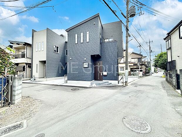 【前面道路含む現地写真】堂々完成!! ここから始まる新生活を応援いたします!