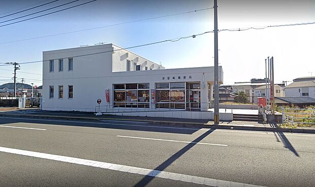 津屋崎郵便局（約635m）