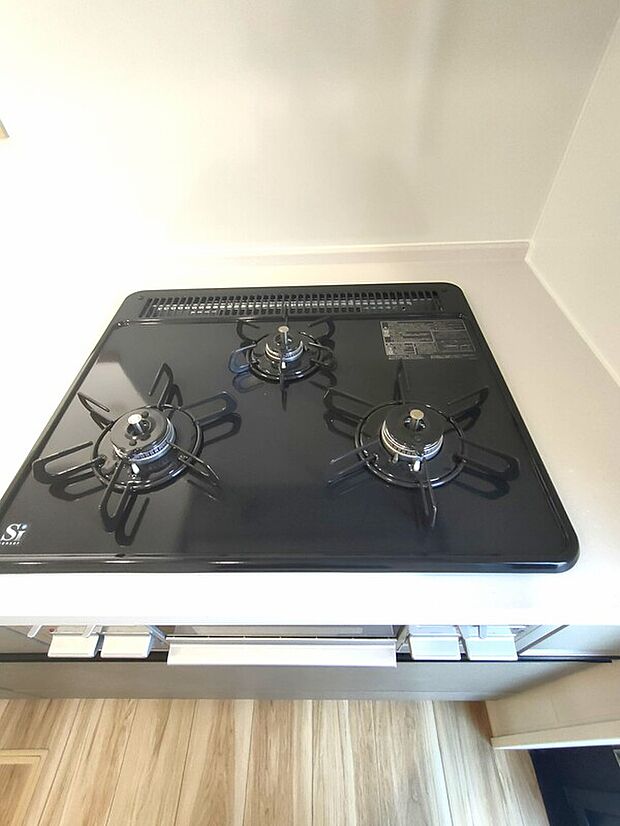 【3口ガスコンロ】３口コンロで料理の時短にもなります♪