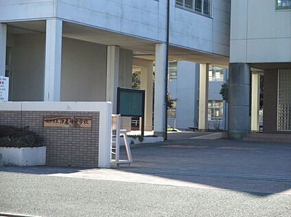 津屋崎中学校 1400ｍ