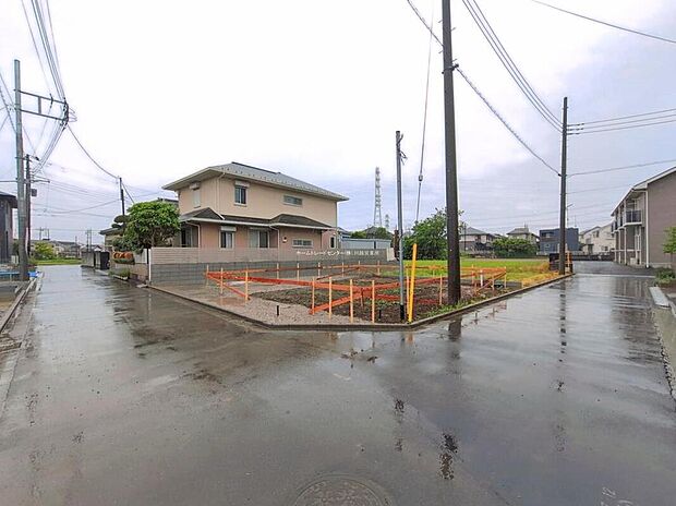 ひとたび扉を開けばそこに待っているのは上質な空間とマイホームでの新生活をイメージさせる優雅なひととき。「この家なら…」ではなく「ここに住みたい♪」と思う感動をお届けいたします。