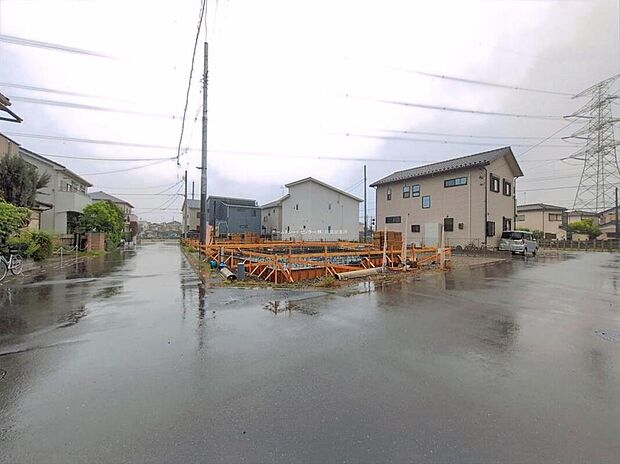 ひとたび扉を開けばそこに待っているのは上質な空間とマイホームでの新生活をイメージさせる優雅なひととき。「この家なら…」ではなく「ここに住みたい♪」と思う感動をお届けいたします。