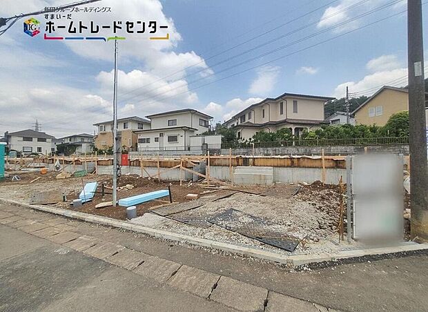 住宅性能評価で耐震等級３（最高等級）を取得！お客様を守る大切な住宅だからこそ、第三者の検査を受けて安心して住んでいただける住宅をご案内させて頂きます。その頑丈さを、ぜひ現地にてご体感くださいませ。