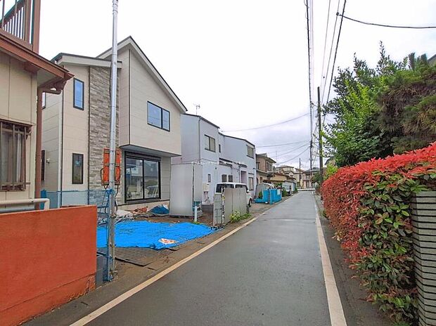 ひとたび扉を開けばそこに待っているのは上質な空間とマイホームでの新生活をイメージさせる優雅なひととき。「この家なら…」ではなく「ここに住みたい♪」と思う感動をお届けいたします。