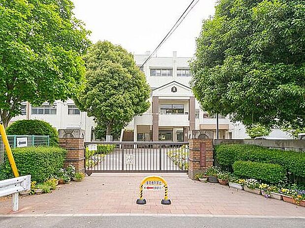 川越市立城南中学校(約1,400m)