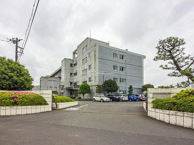 川越市立大東西中学校（約442m）