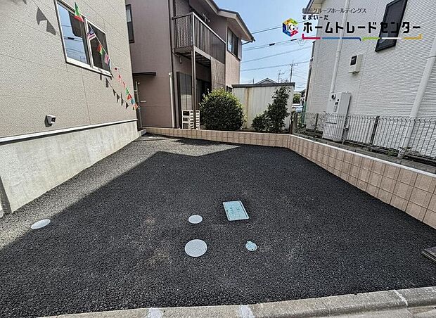 【現地外観写真】今日も、明日も、この街で、きっと家族がしあわせになる物語が描かれていくはずです。毎日の何気ない『いってきます』『ただいま』に幸せを感じられる、そんな住まいを。