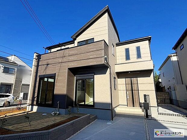 北総線「矢切」駅まで徒歩18分♪
京成本線「国府台」駅までバス7分♪
ＪＲ総武線「市川」駅までバス17分♪
平日・お仕事帰りなど、いつでもご案内可能です。周辺環境と併せて、実際に現地をご覧ください☆