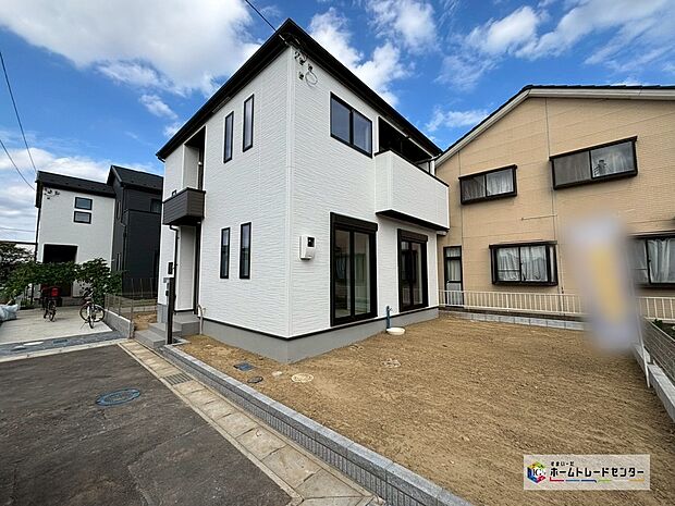 【現地外観写真】≪4号棟≫資料送付・ご見学即対応！建物完成しておりますので、室内ご内覧いただけます♪ご不明点等、スタッフがしっかりと説明させていただきますので、安心して現地をご覧ください♪