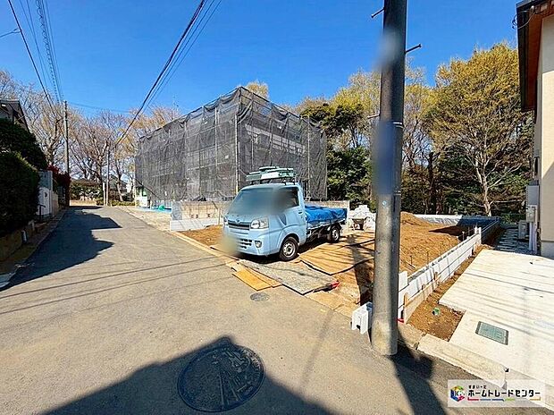 【前面道路含む現地写真】今から見たい!大歓迎です。お気軽にホームトレードセンターまでお問い合わせください!平日・お仕事帰りなど、いつでも現地ご案内致します!