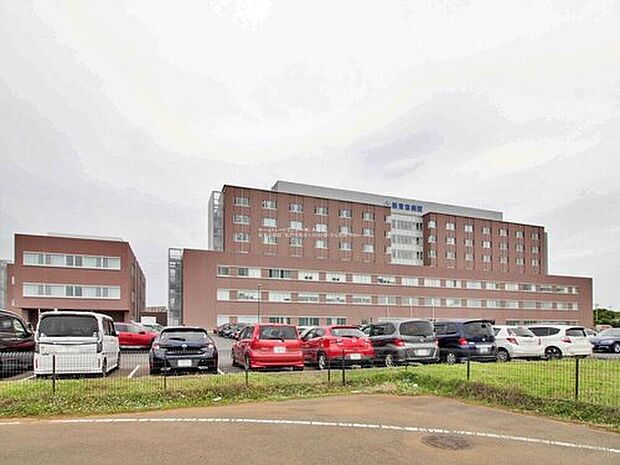 医療法人社団誠馨会新東京病院（約1,400m）