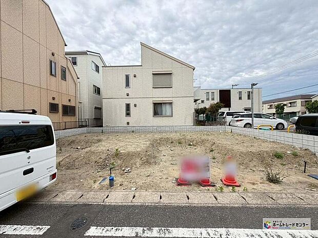 【現地外観写真】休日にご家族揃ってご見学はいかがでしょうか♪実際の現地を見てみると図面などではわからない、新たな発見もあります！まずは、お気軽にお問い合わせください♪