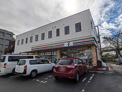 セブンイレブン松戸小山店 902m(徒歩12分)
