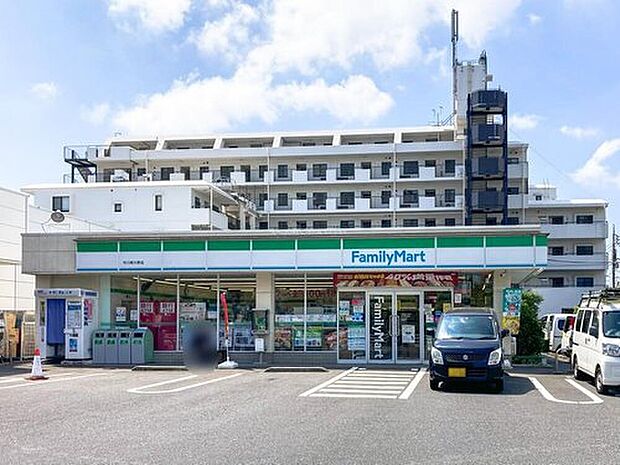 ファミリーマート市川南大野店(約810m)