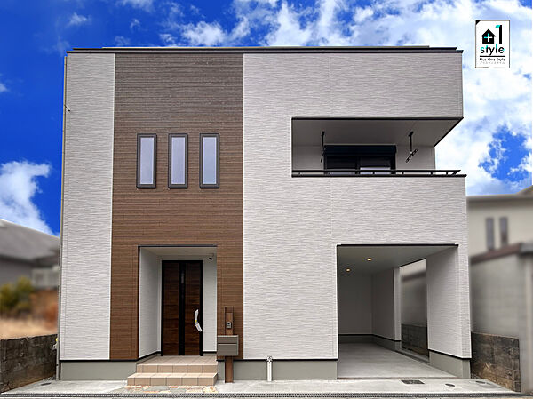 【新価格！470万円DOWN！】茄子作1丁目 限定1棟
＜Plus One Style＞の分譲住宅なら実現できる。
お値打ち価格で高品質×オシャレなマイホームづくりは住まいセレクトにお任せください！