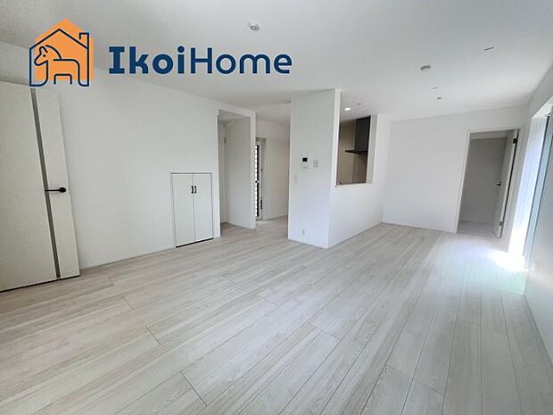 【ホームページに現地動画掲載中】●年中無休：当日予約可●リビングは長方形で家具を配置しやすい間取り！