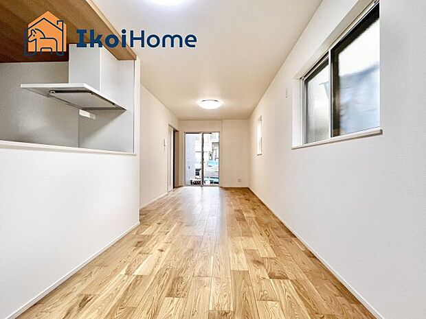 【居間・リビング】【ホームページに現地動画掲載中】●年中無休：当日予約可●オプションでフローリング強化コーティング有