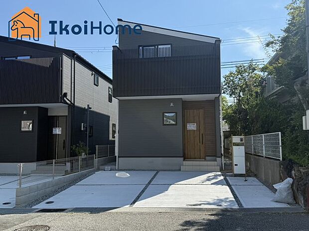 【外観】【ホームページに現地動画掲載中】●年中無休：当日予約可●並列で2台駐車可能！交通量少なく安心です。