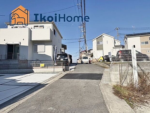 【外観】【ホームページに現地動画掲載中】●年中無休:当日予約可●間口広く、駐車スペース4台可能!