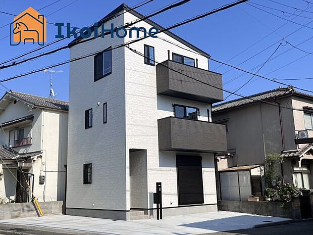 【エントランス】【ホームページに現地動画掲載中】●年中無休:当日予約可●閑静な住宅街ですので安心して生活できます!