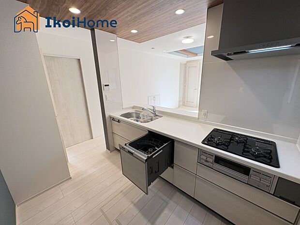 【キッチン】【ホームページに現地動画掲載中】●年中無休:当日予約可●便利な食洗器付きのキッチンになります。