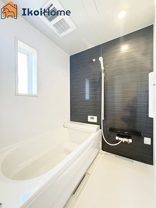 【風呂】【ホームページに現地動画掲載中】●年中無休:当日予約可●小窓があり換気良好!清潔な空間を保てます!