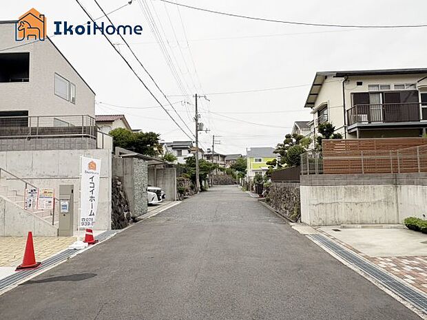 【外観】【ホームページに現地動画掲載中】●年中無休：当日予約可●前面道路幅員約6.7ｍ！駐車の際も安心です♪