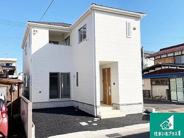 安心の10年保証！外観を美しく保ち、雨水で汚れを落とします！気になることがありましたら、お気軽にお問い合わせください！