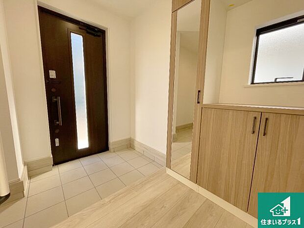 【風呂】ゆったりと足を伸ばせる浴室は一日の疲れを癒してくれる大切な空間です♪