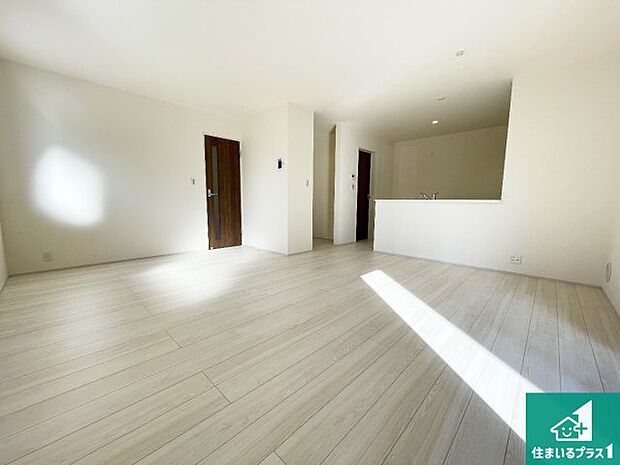 【トイレ】シンプルなトイレは落ち着く空間!お手入れも簡単です!