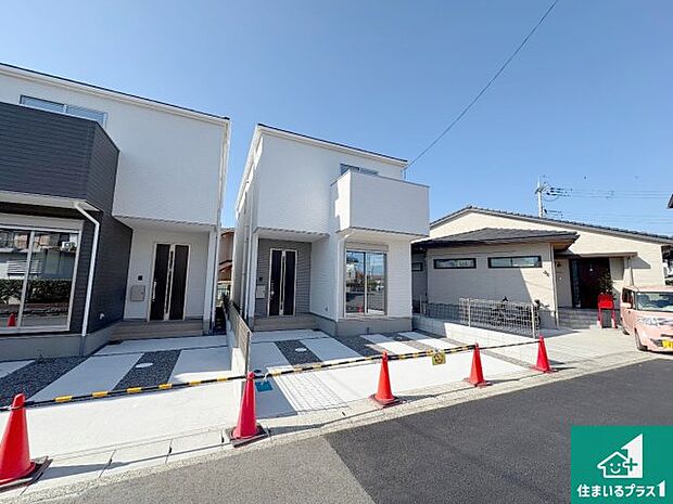 【外観】安心の10年保証!外観を美しく保ち、雨水で汚れを落とします!気になることがありましたら、お気軽にお問い合わせください!