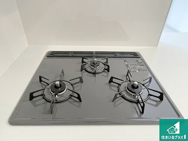【コンロ】ダブル高火力Siセンサー付きコンロ!3口あるので、まとめて料理をする時も大活躍!