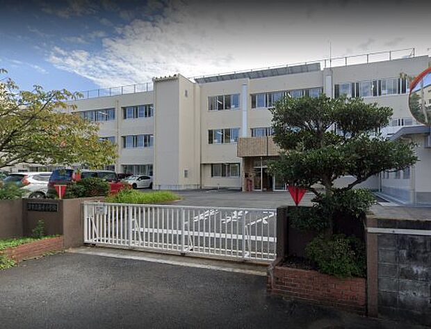 津市立藤水小学校