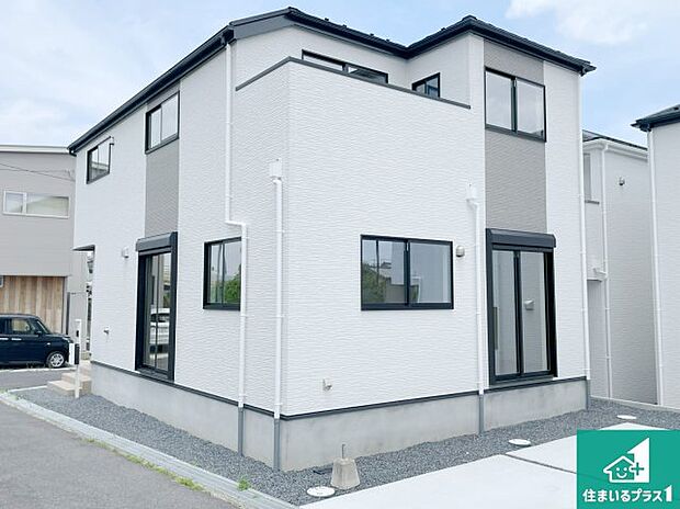 【外観】安心の10年保証！外観を美しく保ち、雨水で汚れを落とします！気になることがありましたら、お気軽にお問い合わせください！